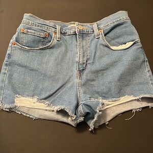 Levi’s shorts